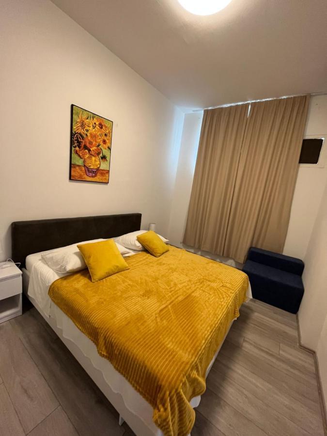 Apartment Kairos Trogir Exterior photo